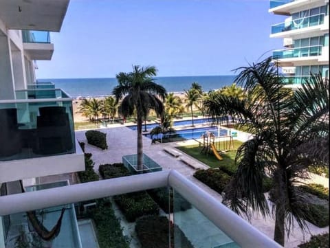 Balcony/Terrace, Pool view, Sea view