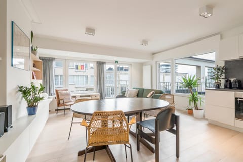 Business facilities, Seating area, Dining area