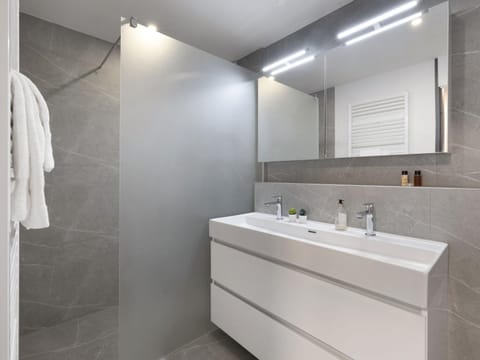 Apartment Allod Park Haus C 105 by Interhome Apartment in Davos