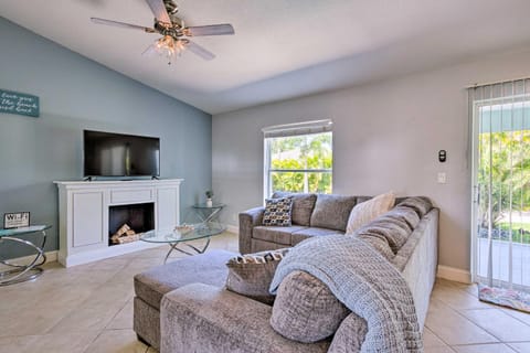 Bright Port St Lucie Retreat Private Heated Pool! Maison in Port Saint Lucie