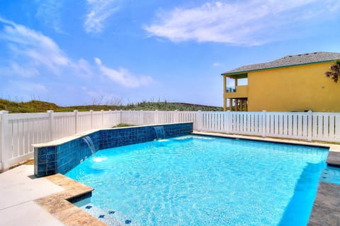 License To Chill GW105 House in Port Aransas