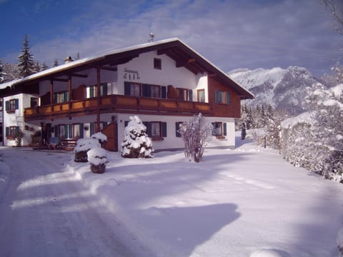 Pension Herzoghäusel Bed and Breakfast in Berchtesgadener Land