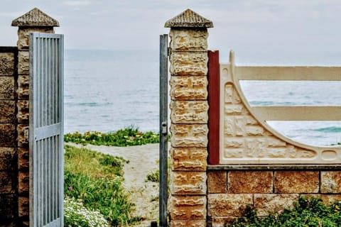 Beach, Garden view, Sea view