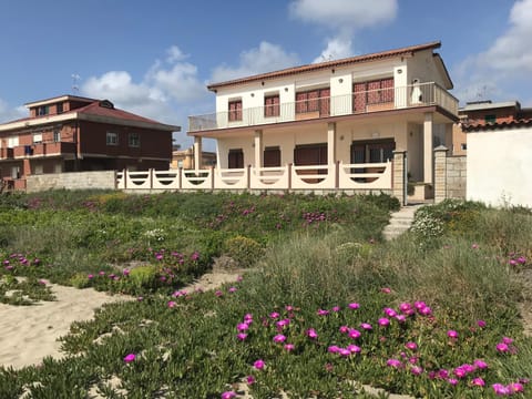 Property building, Beach, Garden view, Sea view