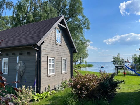 Garden, Lake view