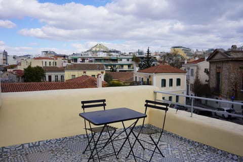 A Painter's House in Plaka Condo in Plaka