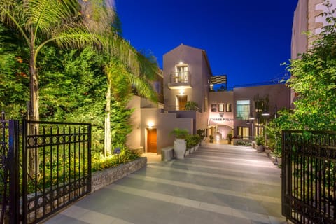 Property building, Facade/entrance