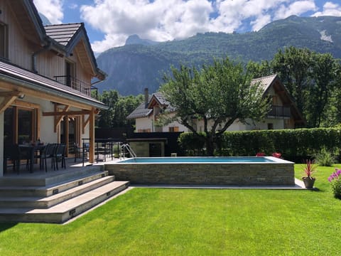 Property building, Garden view, Swimming pool