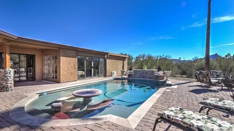 Fountain Hills Gem with Pool and Great Views Casa in Fountain Hills