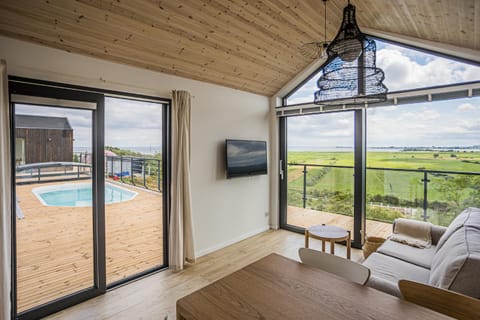 Living room, Pool view, Sea view