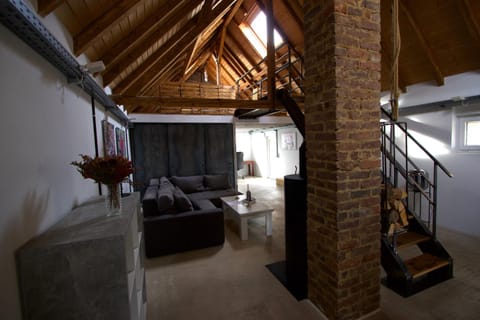 Mini-Loft in schöner Voreifel Appartement in Euskirchen