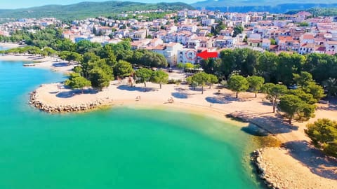 Property building, Bird's eye view