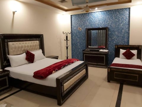 Hotel Visit Inn One Bed and Breakfast in Lahore