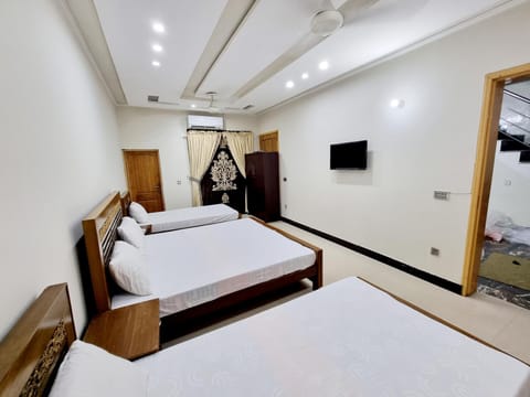 New Visit Inn Hotel Hôtel in Lahore