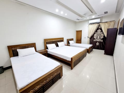 New Visit Inn Hotel Hôtel in Lahore