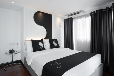 Y2 Residence Hotel Managed by HII Hotel in Makati