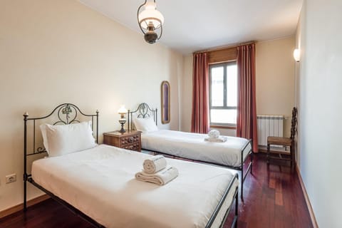 GuestReady - Bristol Experience Apartment in Porto