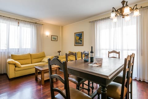 GuestReady - Bristol Experience Apartment in Porto