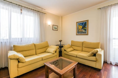 GuestReady - Bristol Experience Apartment in Porto