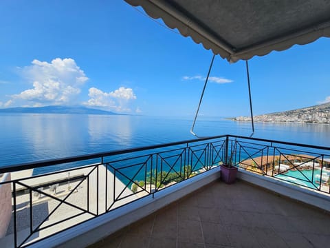 View (from property/room), Balcony/Terrace, Sea view