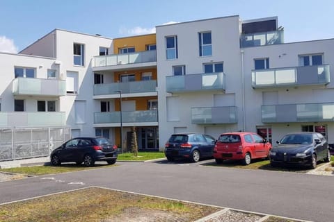 T2 moderne, lumineux, proche de la mer et des principaux accès routiers Apartment in Saint-Nazaire