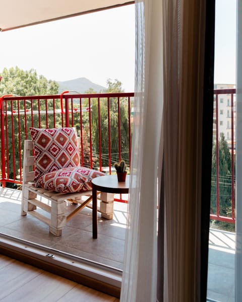 Balcony/Terrace, Mountain view