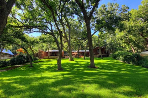 The Hideout RR 6954 House in Canyon Lake