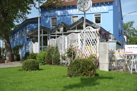 Hotel-Restaurant Steuermann Hotel in Karlsruhe