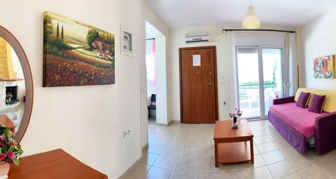 Helena's Apartments Condo in Nikiti
