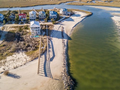 Paradise Point Retreat Luxury Beachfront Home with Stunning Views House in Pawleys Island