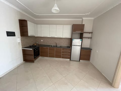 Kitchen or kitchenette, Lobby or reception, Communal kitchen, oven