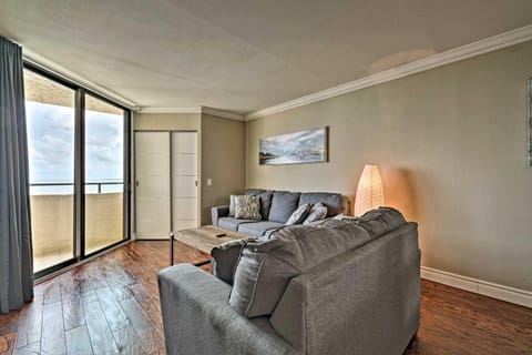 Hudson Resort Condo with Private Beach Access! Copropriété in Hudson