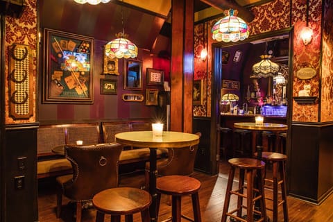 Lounge or bar