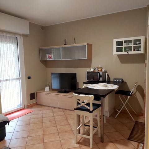 Chri02House Apartment in Lombardy