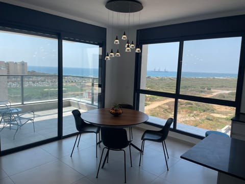 Dining area, Sea view