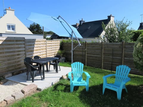 Maison renovée avec jardin, WiFi, à 1km du port de Ploumanac'h, Perros-Guirec - FR-1-368-303 House in Perros-Guirec