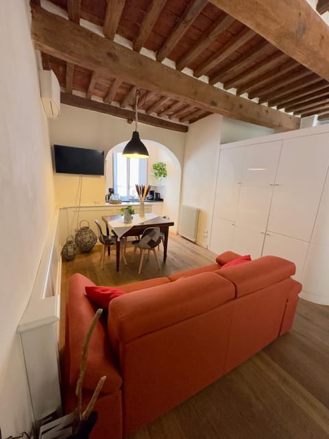 Appartamento Loreto Apartment in Capannori