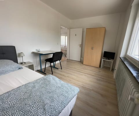 Bed, Bedroom, wardrobe