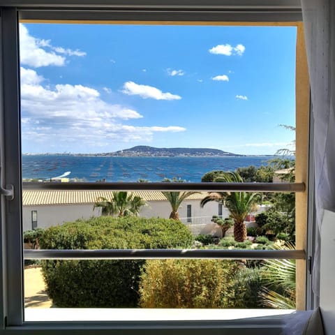 Natural landscape, View (from property/room), Balcony/Terrace, Mountain view, Sea view