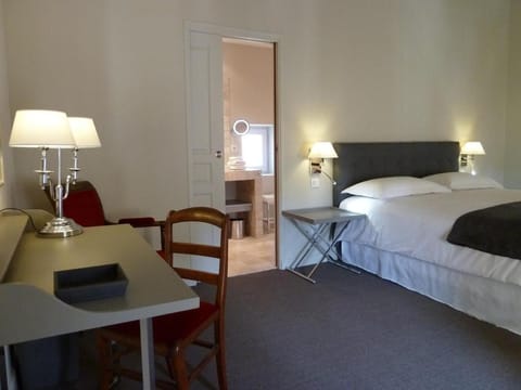 La Maison Saint Jean Bed and Breakfast in Tarascon