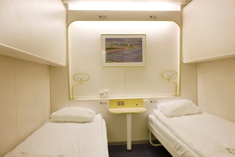 Photo of the whole room, bunk bed