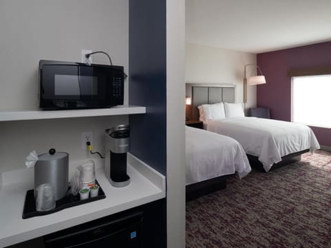 Bed, Coffee/tea facilities, Bedroom, minibar