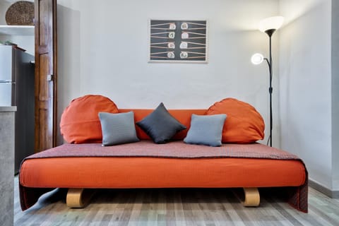 Bed, Seating area, Bedroom