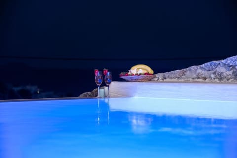 Amma Houses Sea View Apartment in Mykonos, Mikonos 846 00, Greece