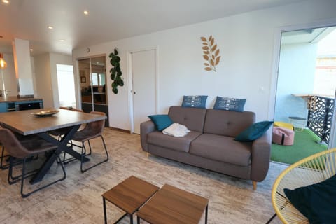 Balcony/Terrace, Living room