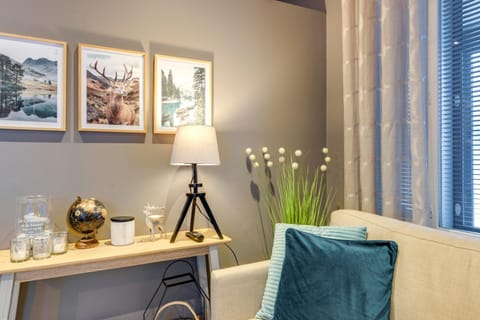 Living room, Decorative detail