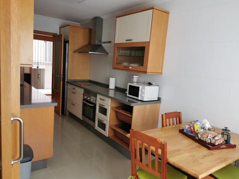 Estancia vacacional nogareda para 6 personas Apartment in Bueu