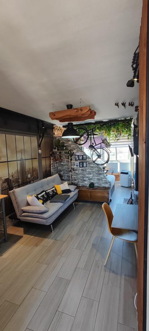 Saltillo Alto Gray Studio. Vistas al mar y piscina Apartment in Torremolinos