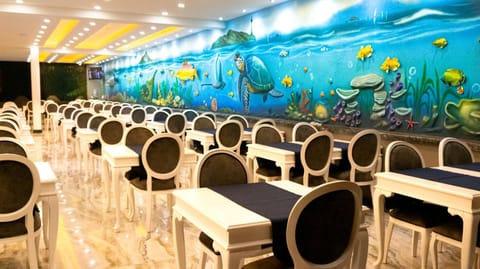 Banquet/Function facilities, Meeting/conference room