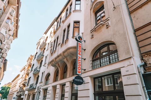 Property building, Neighbourhood, Street view